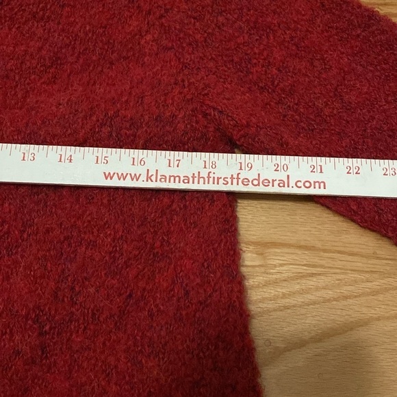 Tabask Womens M Long Alpaca Wool Cardigan Sweater thick knit Buttons Red Pockets - Picture 8 of 10